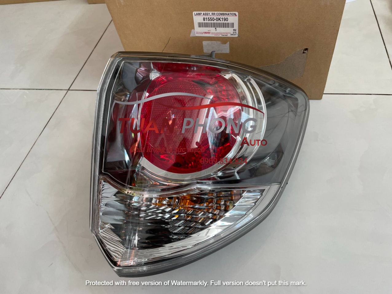 Đèn Hậu Phải(lái Sau) TOYOTA FORTUNER 2012 2013 2014 51550-0K190